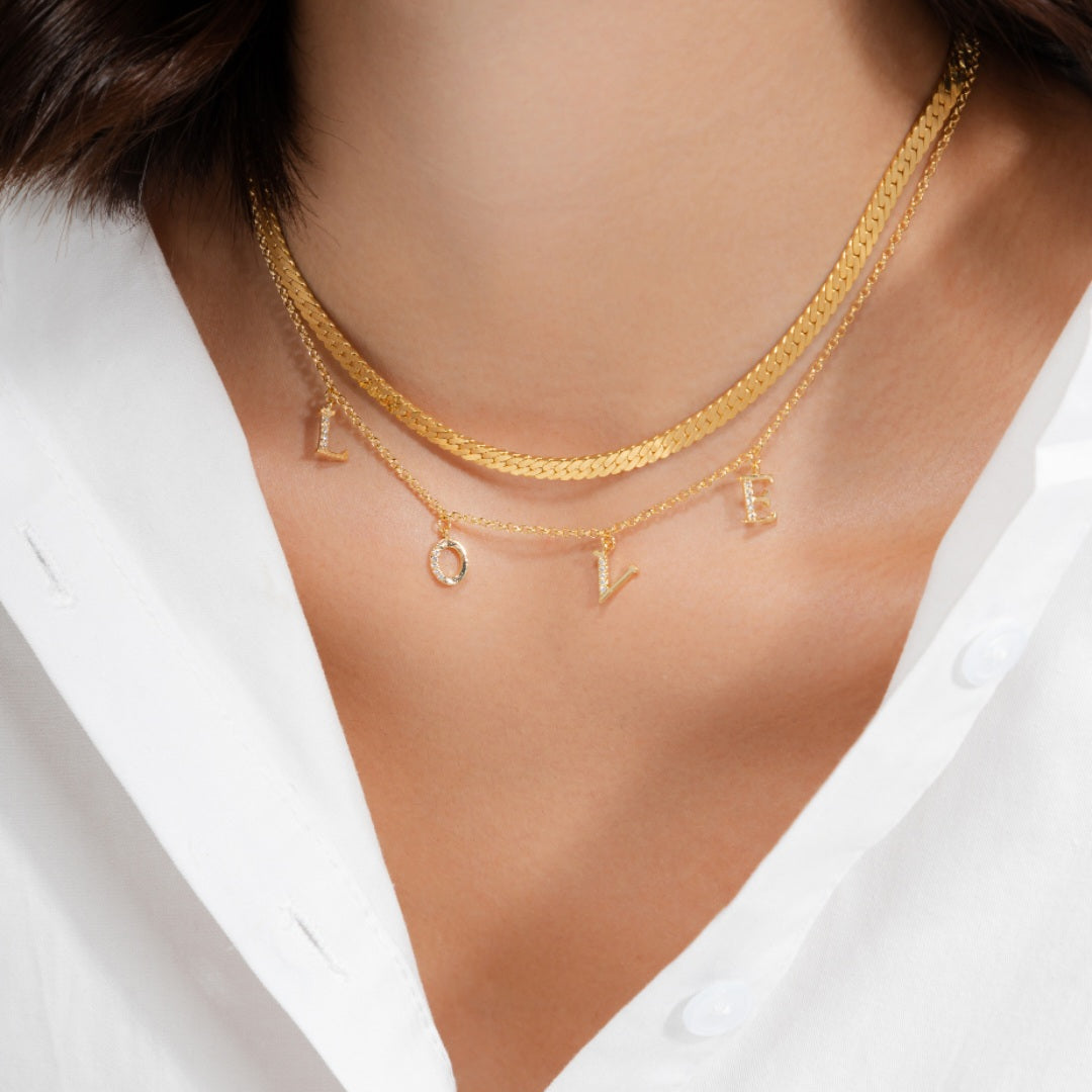 LOVE Necklace Gold 